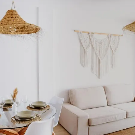 Apartment Casa Mahalo - Modern With Pool, Minutes From Spectacular Beaches