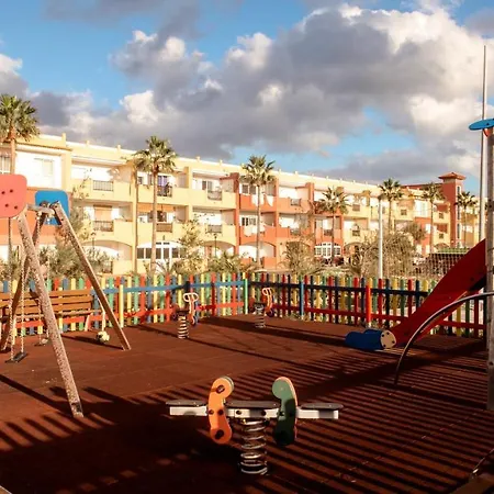 Casa Mahalo - Modern With Pool, Minutes From Spectacular Beaches דירה Parque Holandes